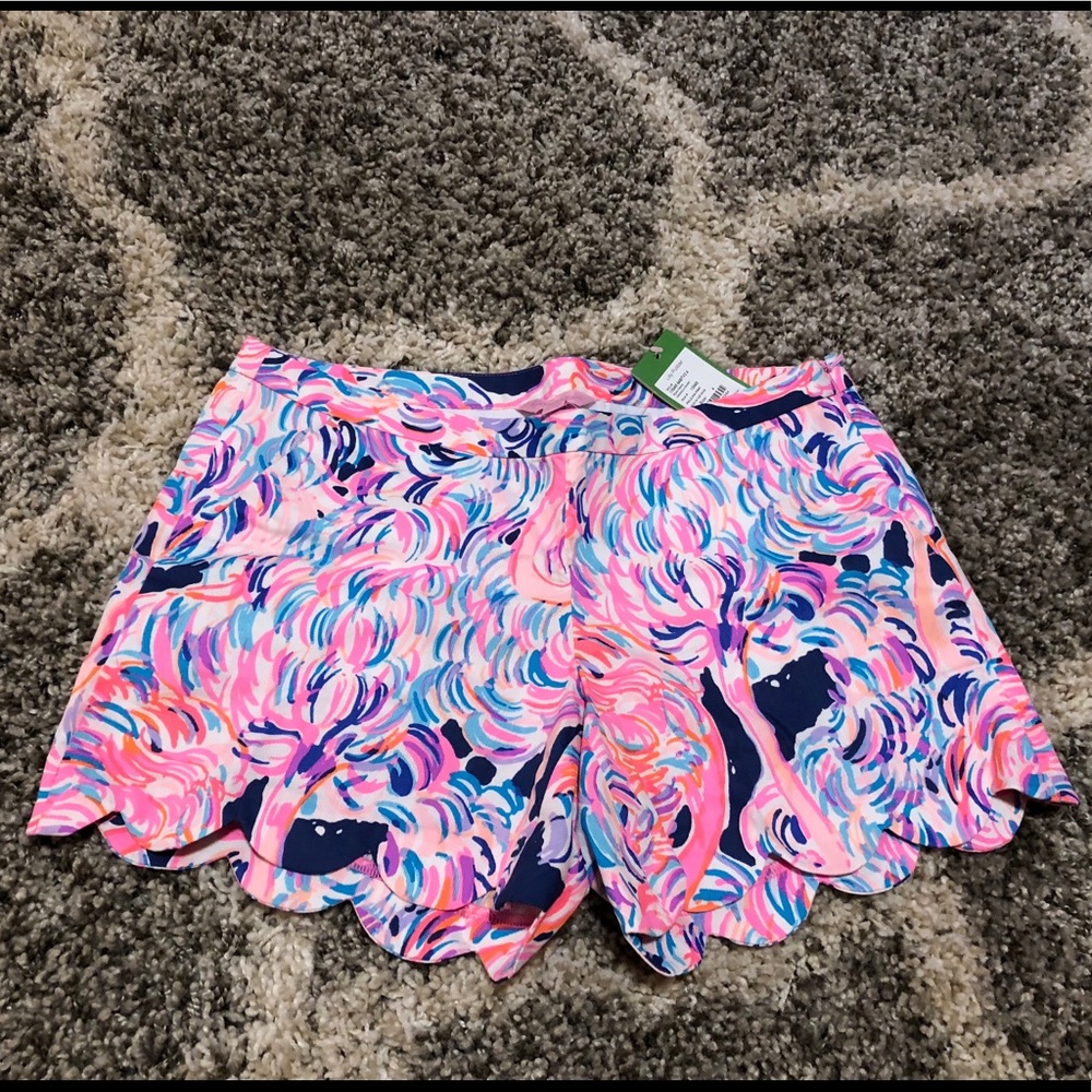 Lilly Pulitzer Magnolia Scalloped Shorts
